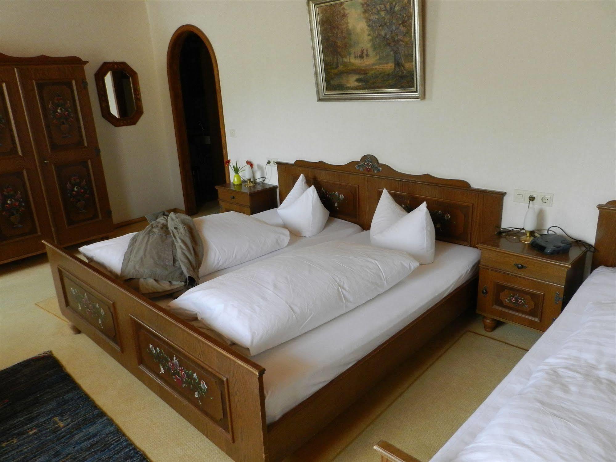 Gasthof Adler Salem  Ngoại thất bức ảnh